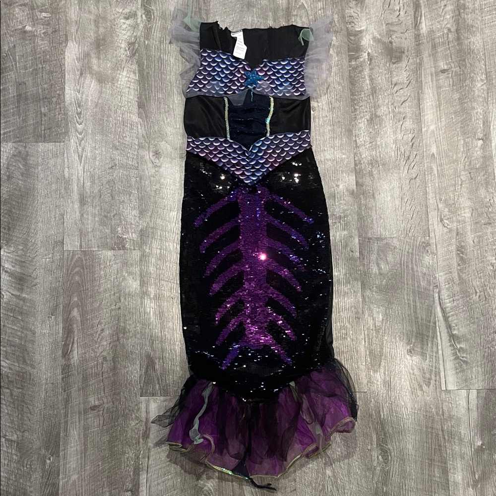 Skeleton mermaid Halloween costume small 5-7yo girl